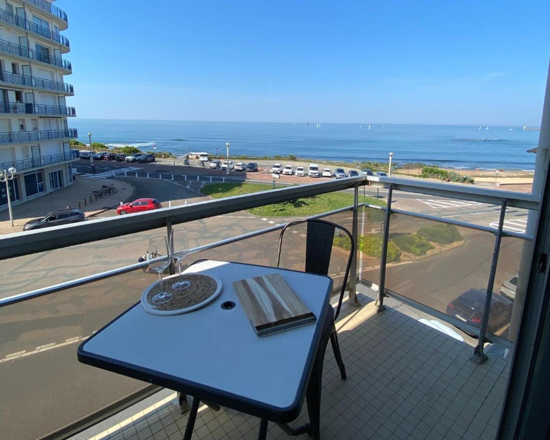 L'Arbre Du Voyageur Apartment Les Sables-d'Olonne Exterior photo