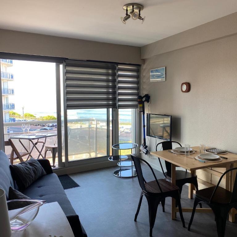 L'Arbre Du Voyageur Apartment Les Sables-d'Olonne Exterior photo